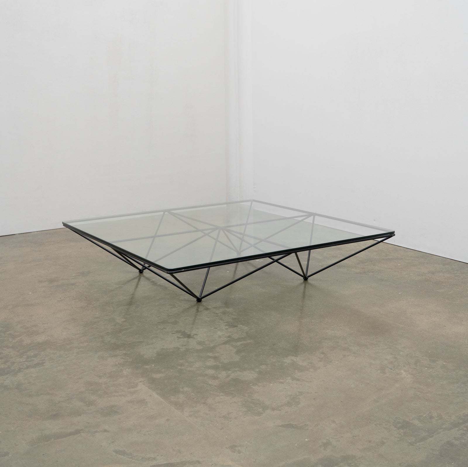 Alanda Coffee Table by Paolo Piva for B&B Italia, c.1980 – Tom Bogle Alanda Coffee Table by Paolo Piva for B&B Italia, c.1980 – Tom Bogle
