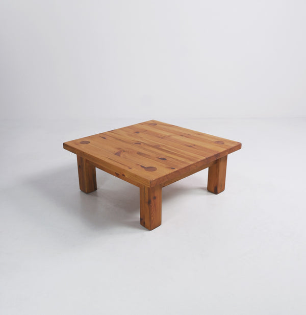 Swedish pine coffee table attrb. Roland Wilhelmsson, c.1970